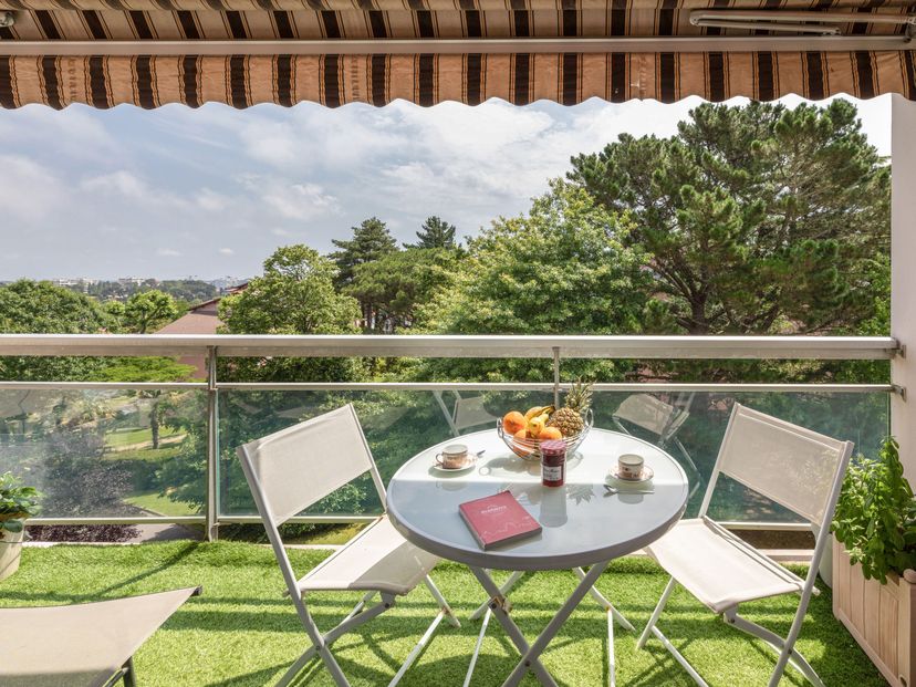 Apartment in Les Rocailles-Lahouze, France