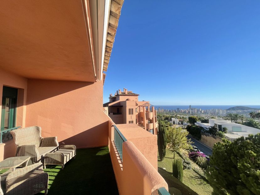 Apartment in Golf Bahía, Spain