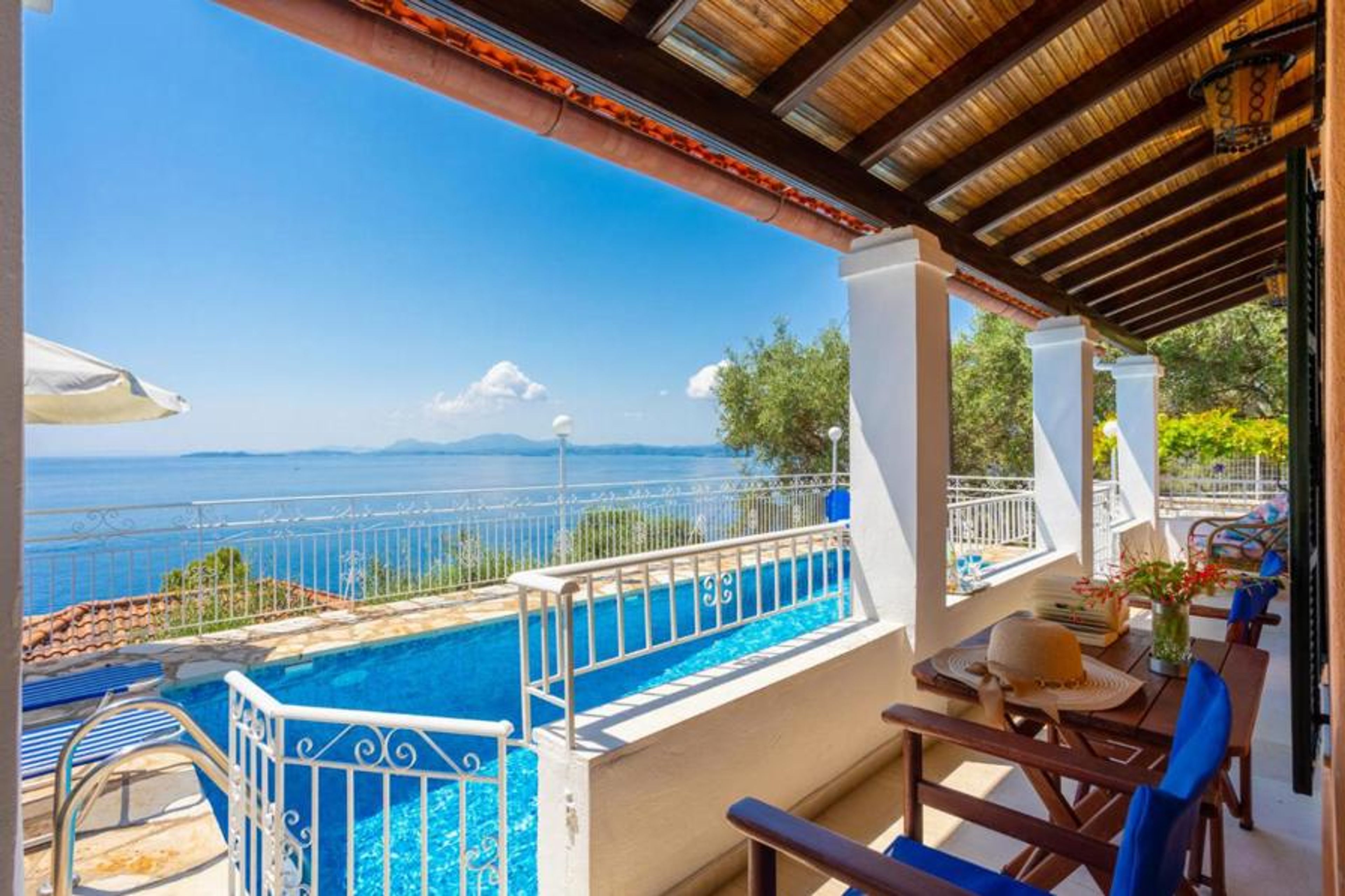 Beautiful villa with private pool and terrace