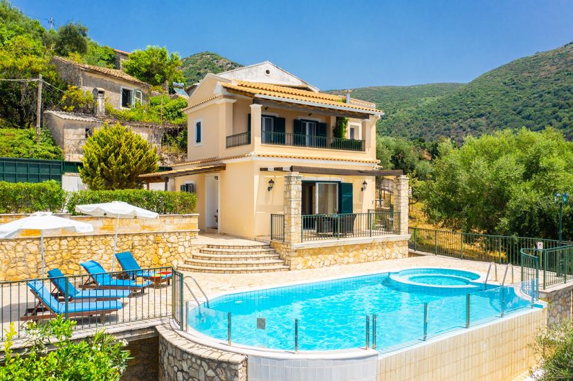 Villa in Nissaki, Corfu
