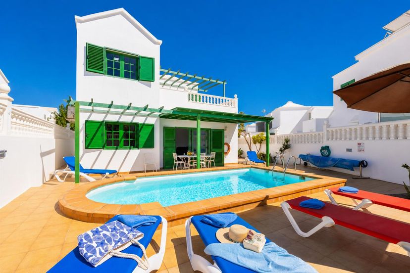 Villa in Spain, Puerto del Carmen: Beautiful villa with private pool and terrace