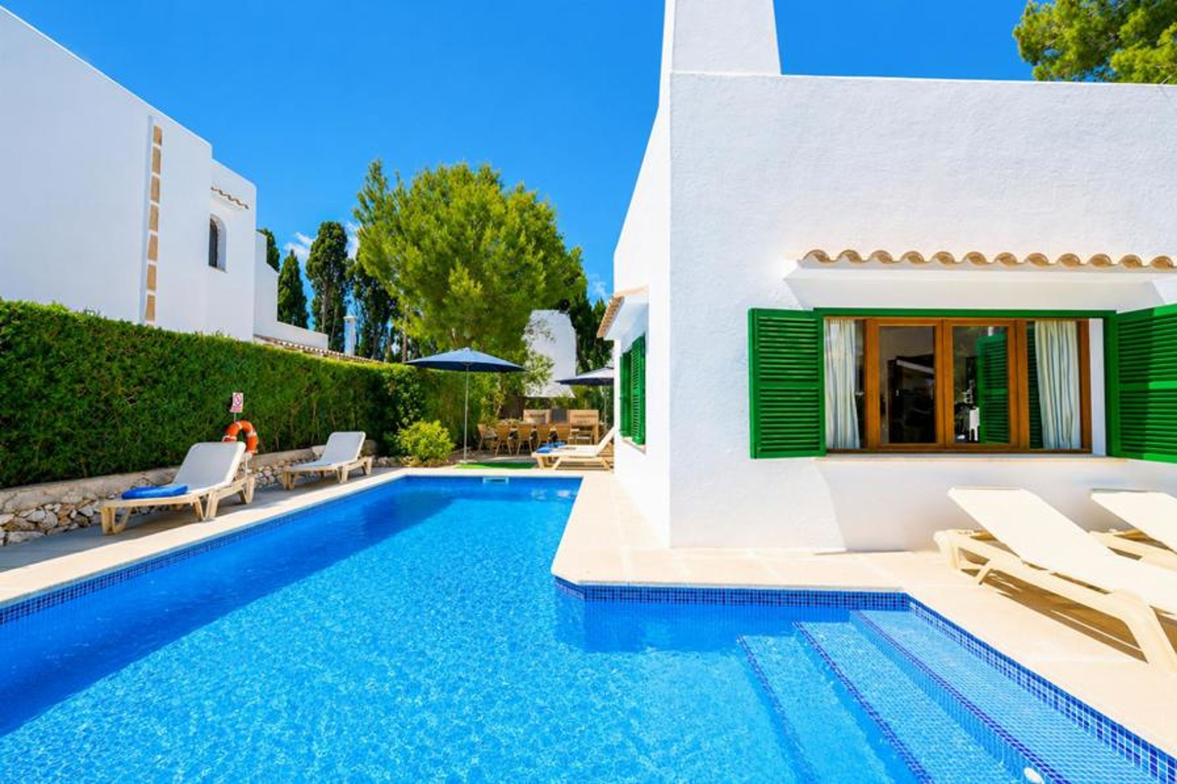 Beautiful villa with private pool and terrace