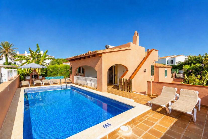 Villa in Spain, Cala'n Porter: Beautiful villa with private pool and terrace