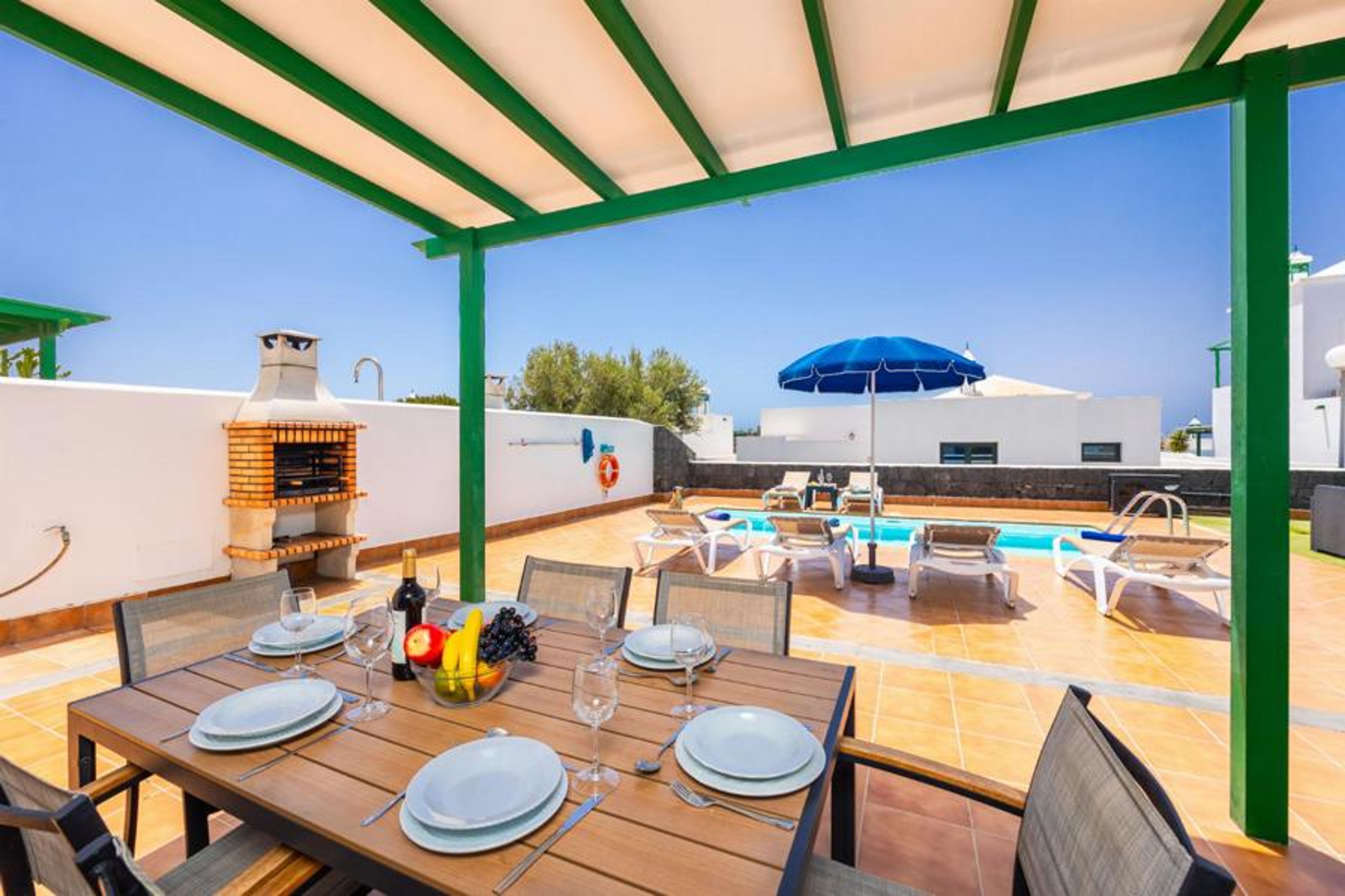 Sheltered terrace area