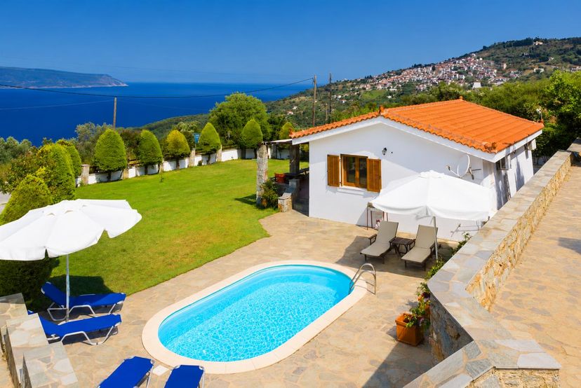 Villa in Greece, Skopelos: Beautiful villa with private pool and terrace with sea views