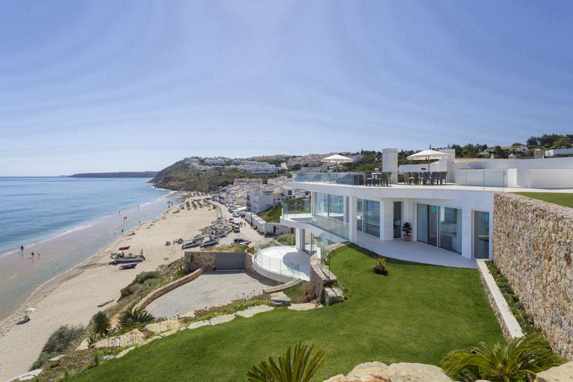 Villa in Salema, Algarve