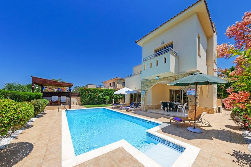Villa in Peyia, Cyprus
