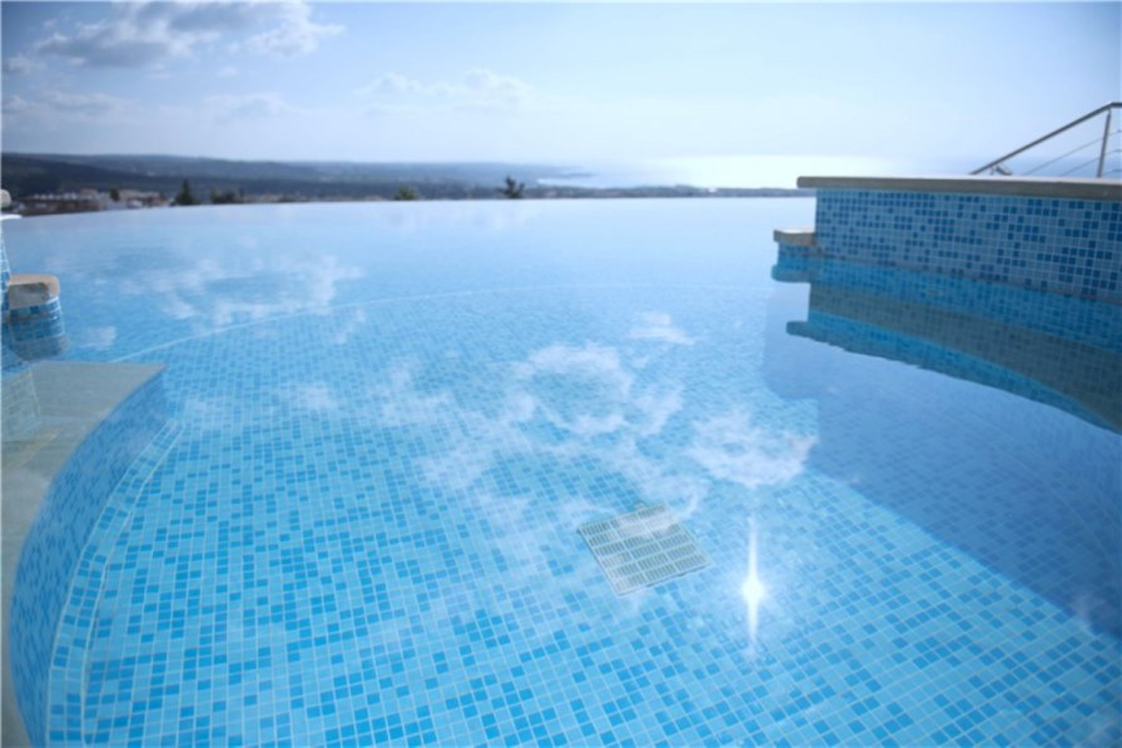 The fabulous infinity pool