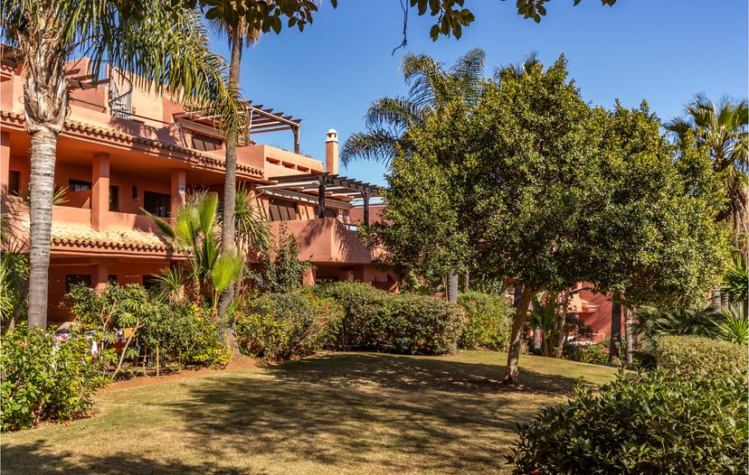 Apartment in Casares Costa, Spain