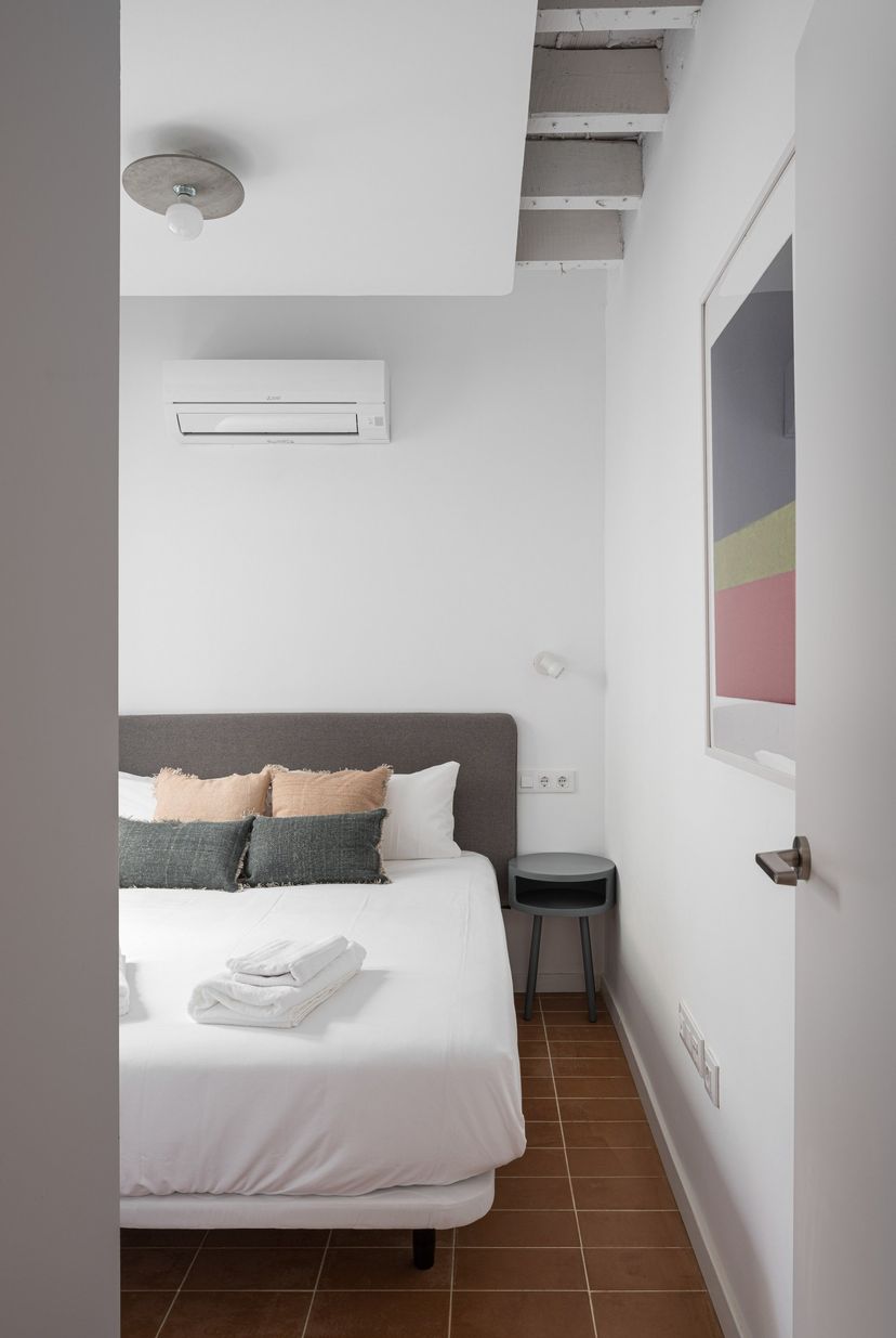 Apartment in Doctor Barraquer, G. Renfe, Policlínico, Spain