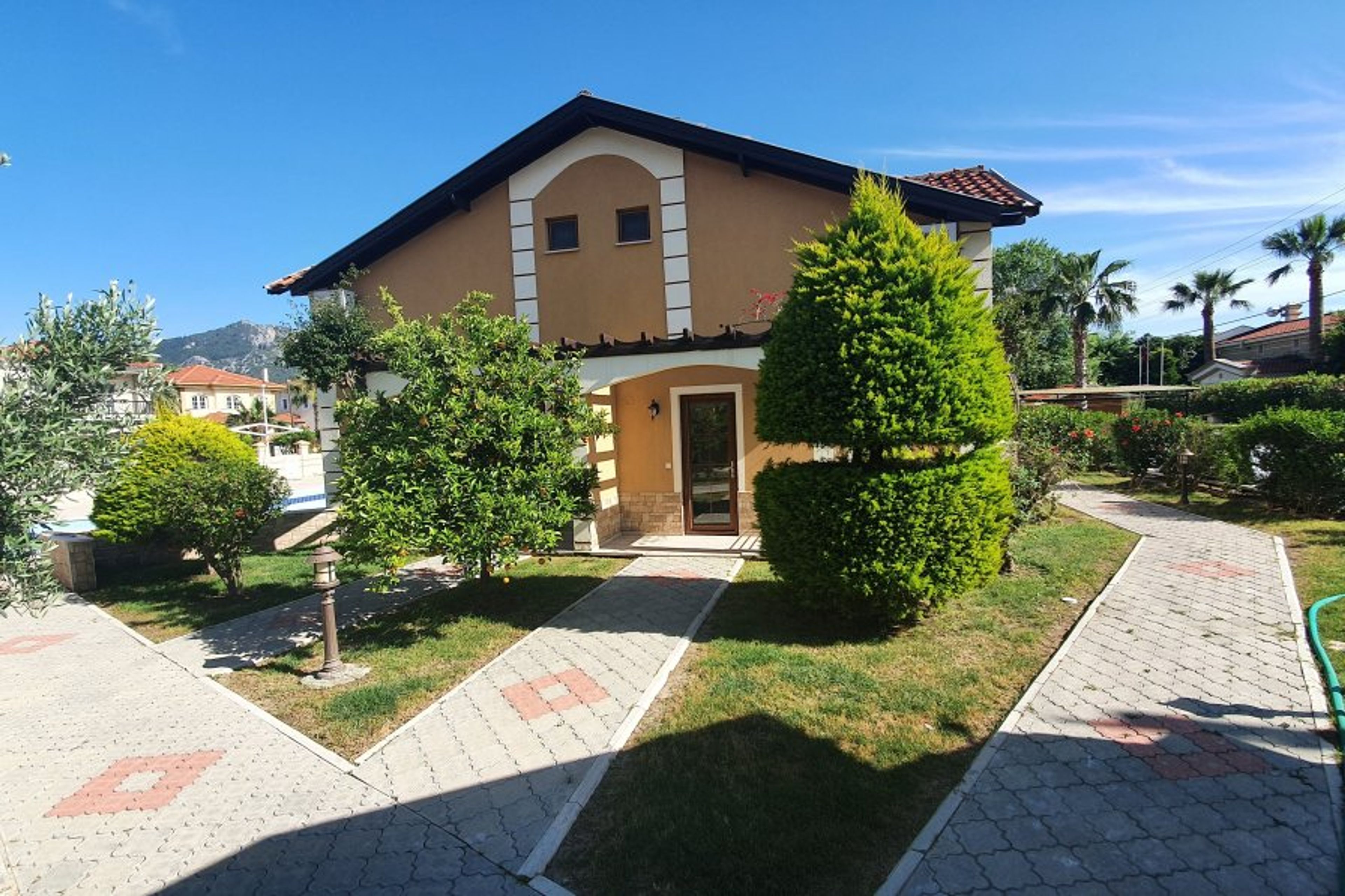 1 bedroomed apartments - patio - view of the patio