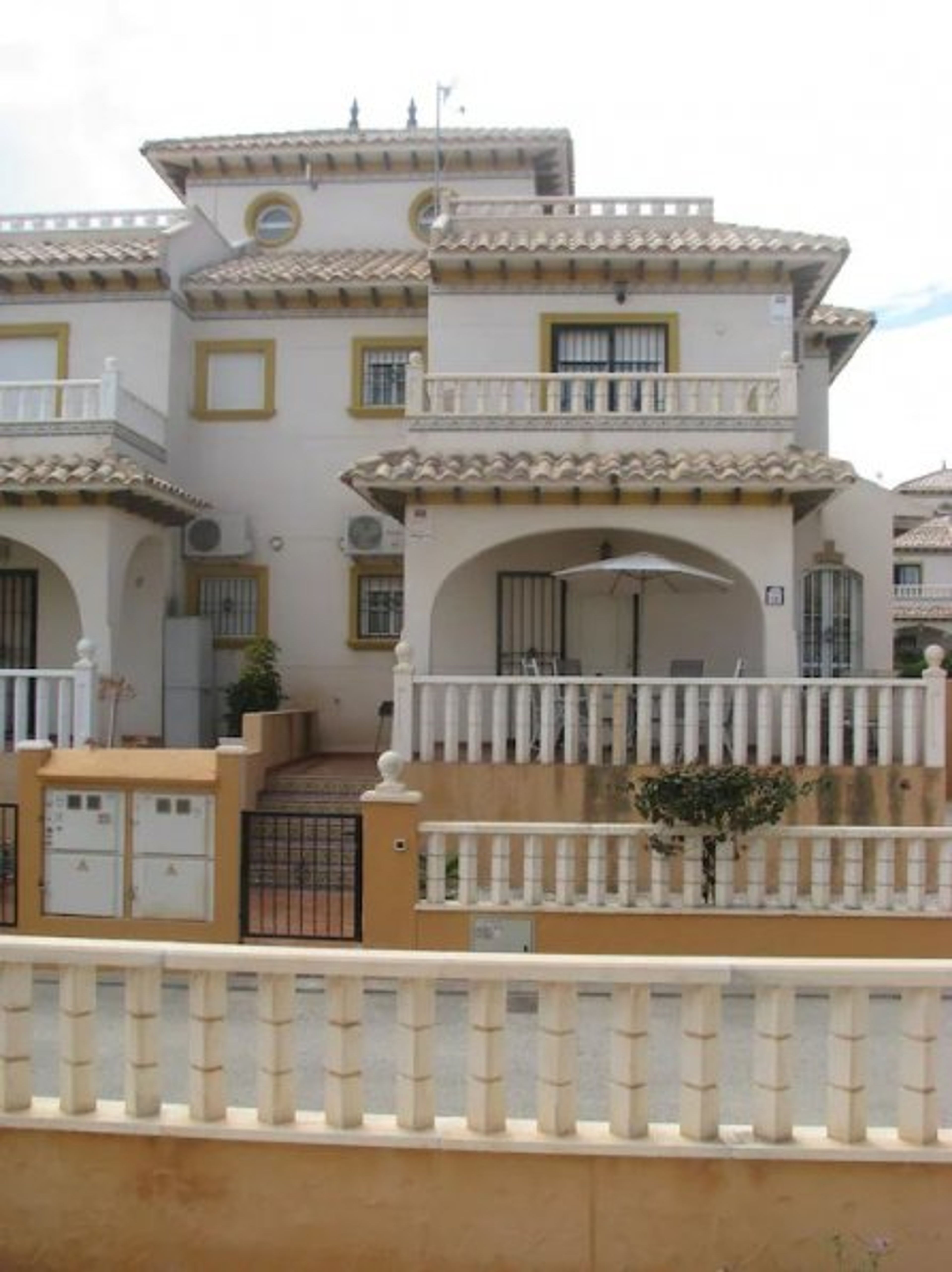 Villa front