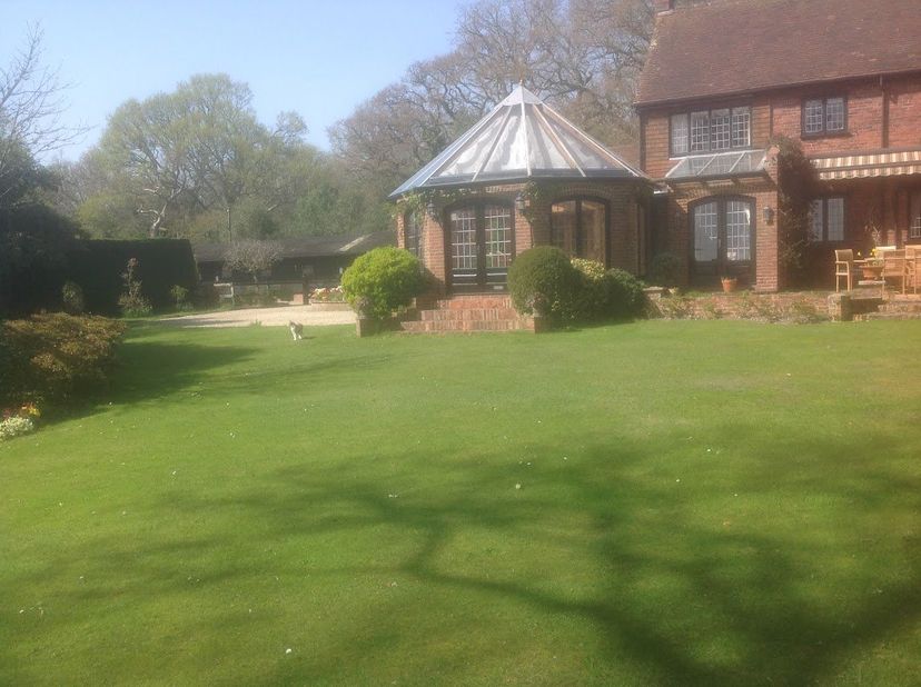 Country_house in Burley, England