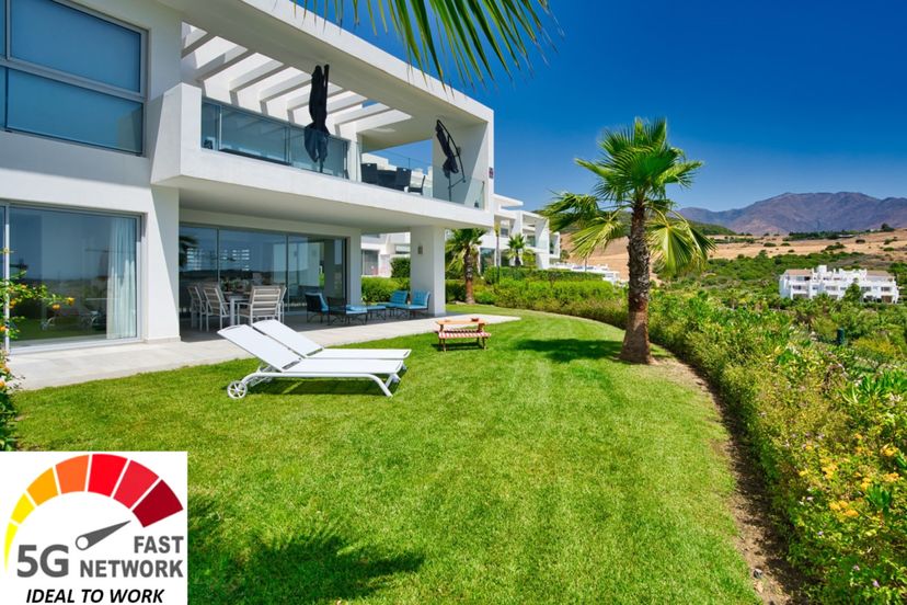 Apartment in Casares, Spain