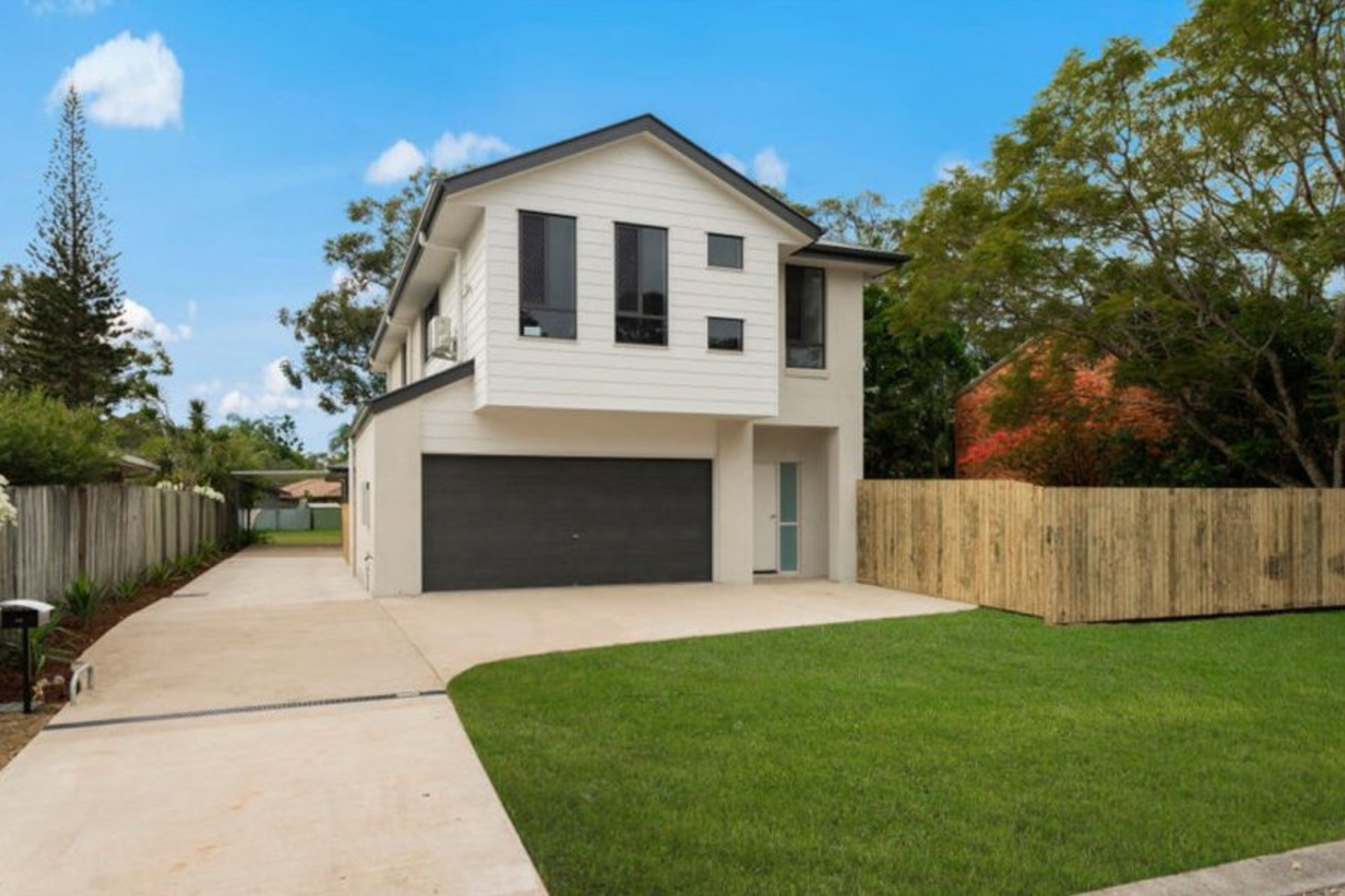 surround yourself with nature; secure fenced yard for pets