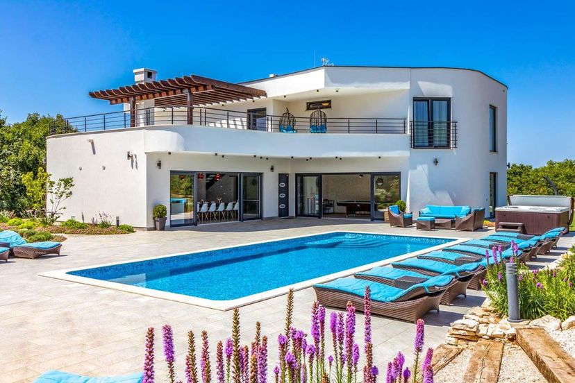 Villa in Juršići, Croatia