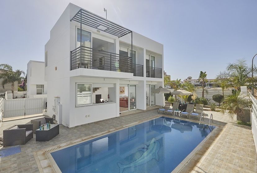 Villa in Kapparis, Cyprus
