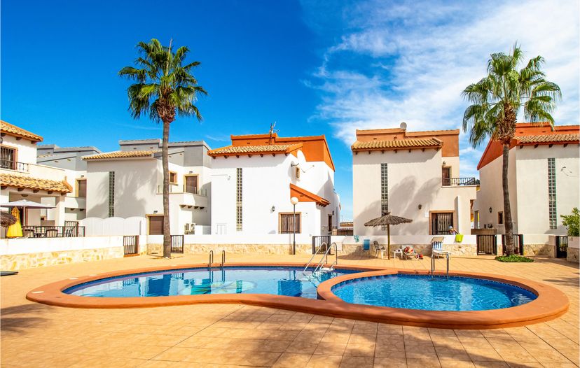 Villa in Canal Norte, Spain