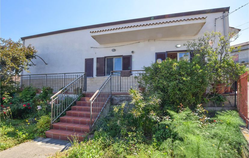 Villa in Sant'Agata di Militello, Sicily