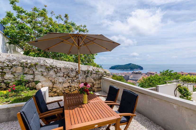 Apartment in Ploče (Dubrovnik), Croatia