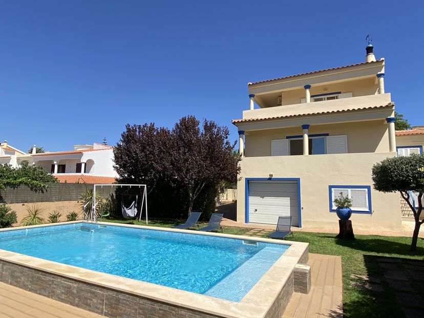 Villa in Ferragudo, Algarve