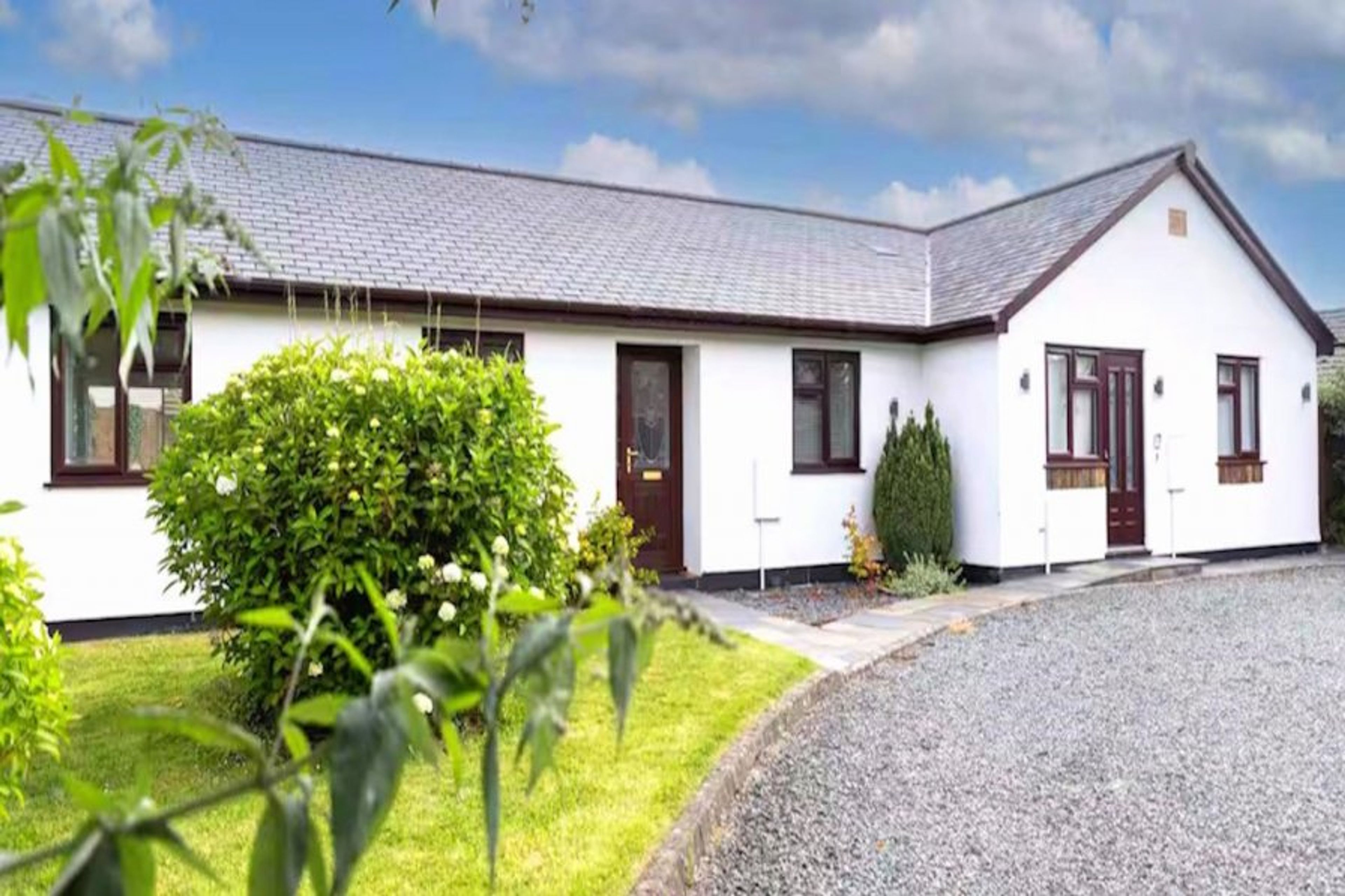 Anneth Lowen — Your private Cornish retreat — exclusively yours.