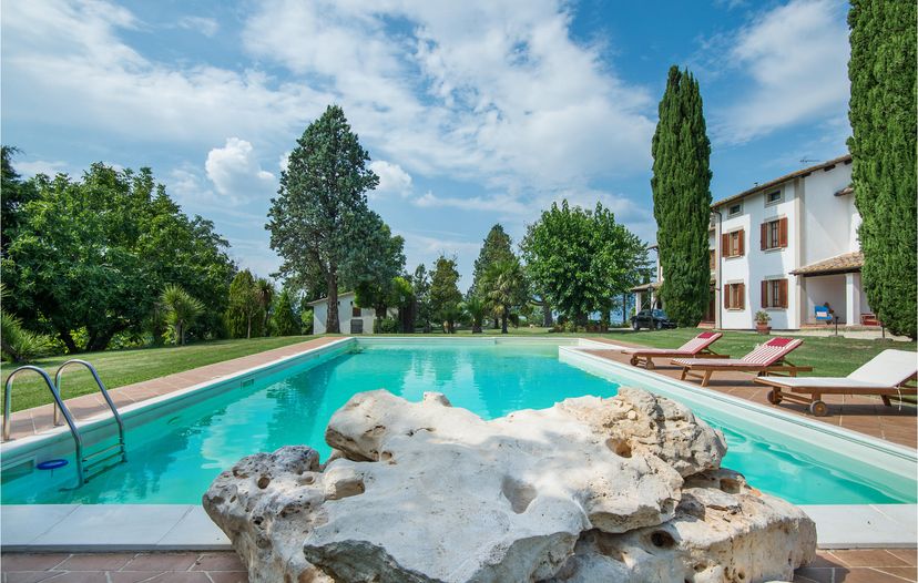 Villa in Terni, Italy