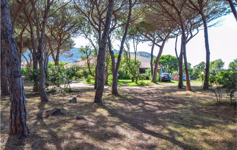 Villa in Italy, Matta e Peru