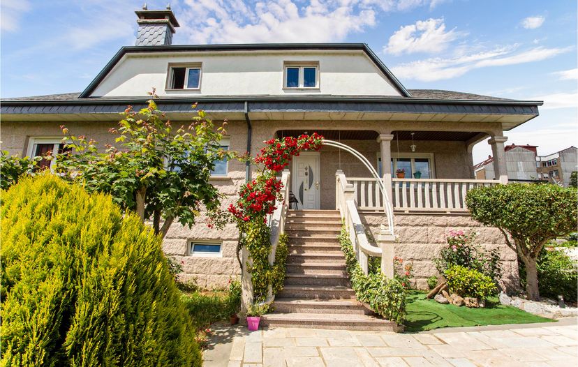 Villa in Chantada, Spain