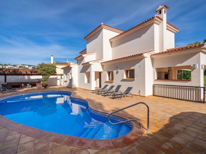 Villa in Cometa, Spain