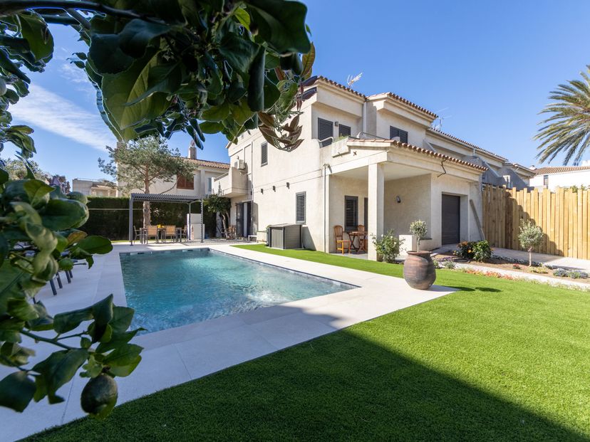 Villa in Cambrils, Spain