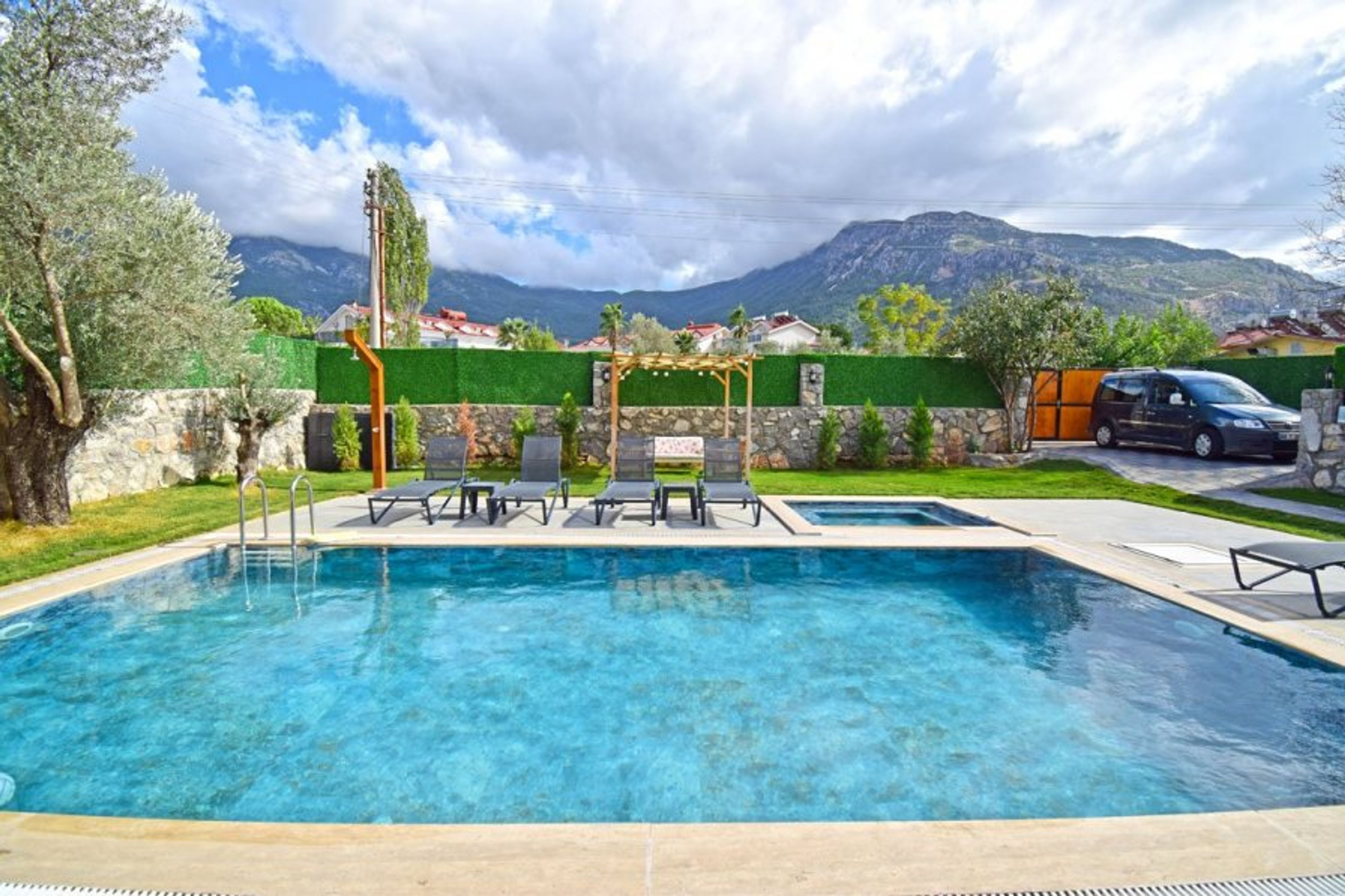 Private and Well-kept Garden & Pool Area with Babadag Mountain View