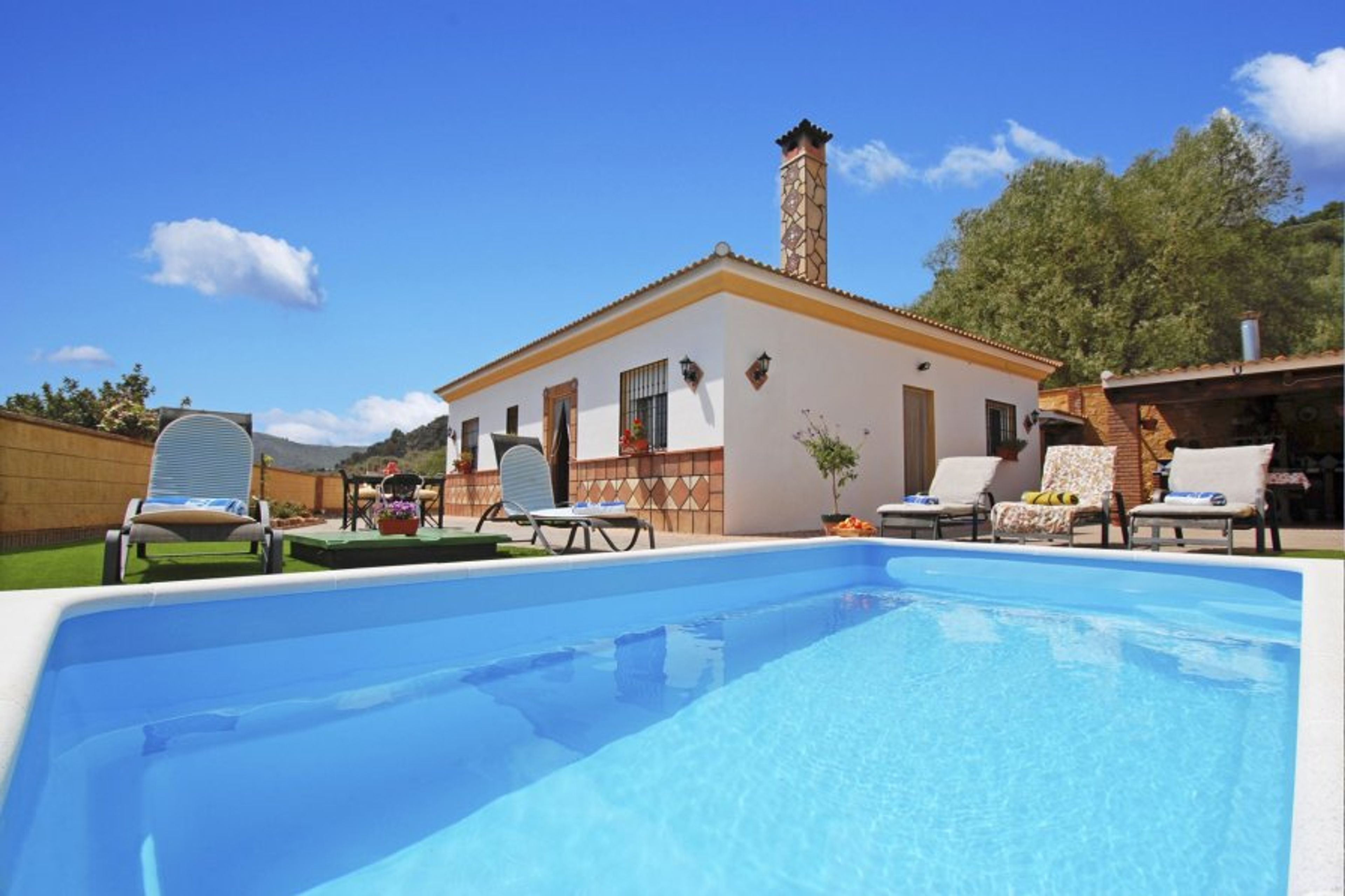 Come and de-stress at Villa La Pendolera.