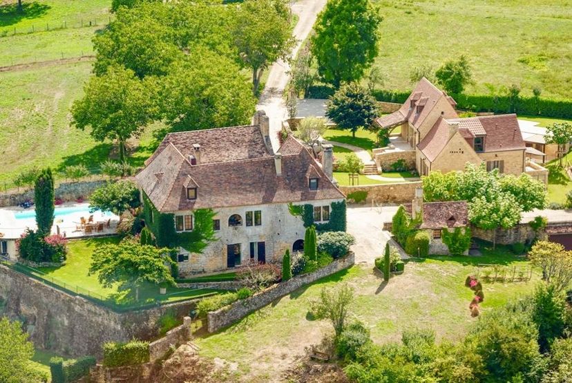 Villa in Sainte-Mondane, France