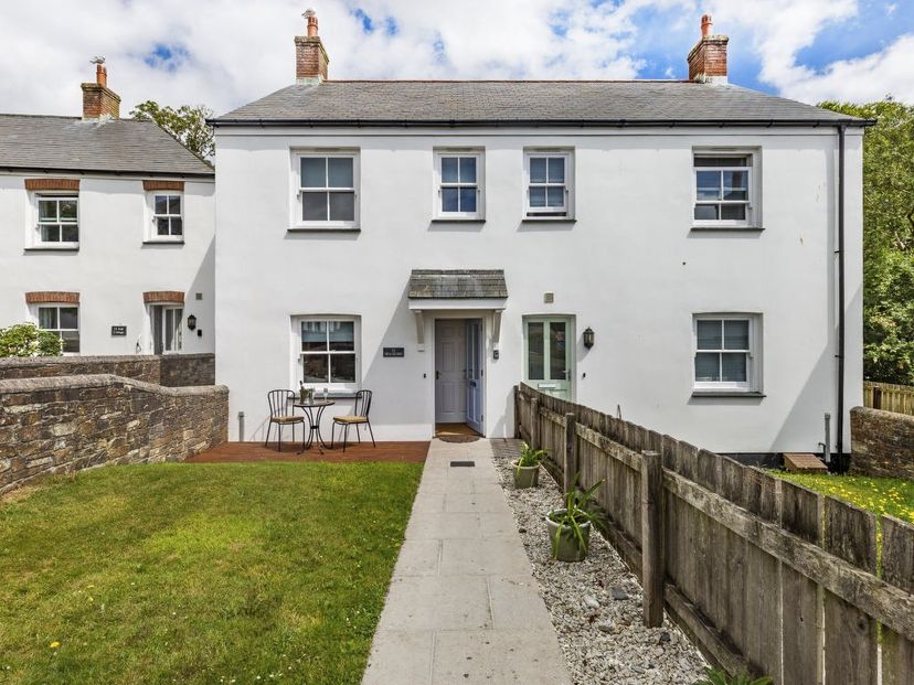 Cottage in St Austell Bay, England