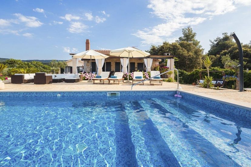 Villa in Mirca, Croatia