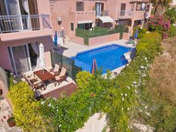 Peyia holiday home rental with shared pool