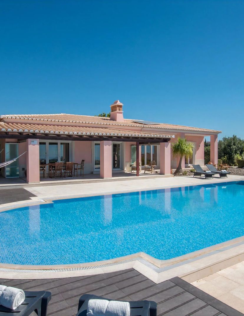 Villa in Portugal, Gorjões