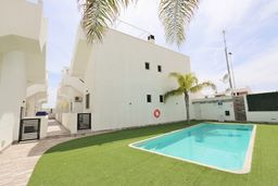 Holiday apartment in San Pedro del Pinatar, Costa Cálida,  with shared pool