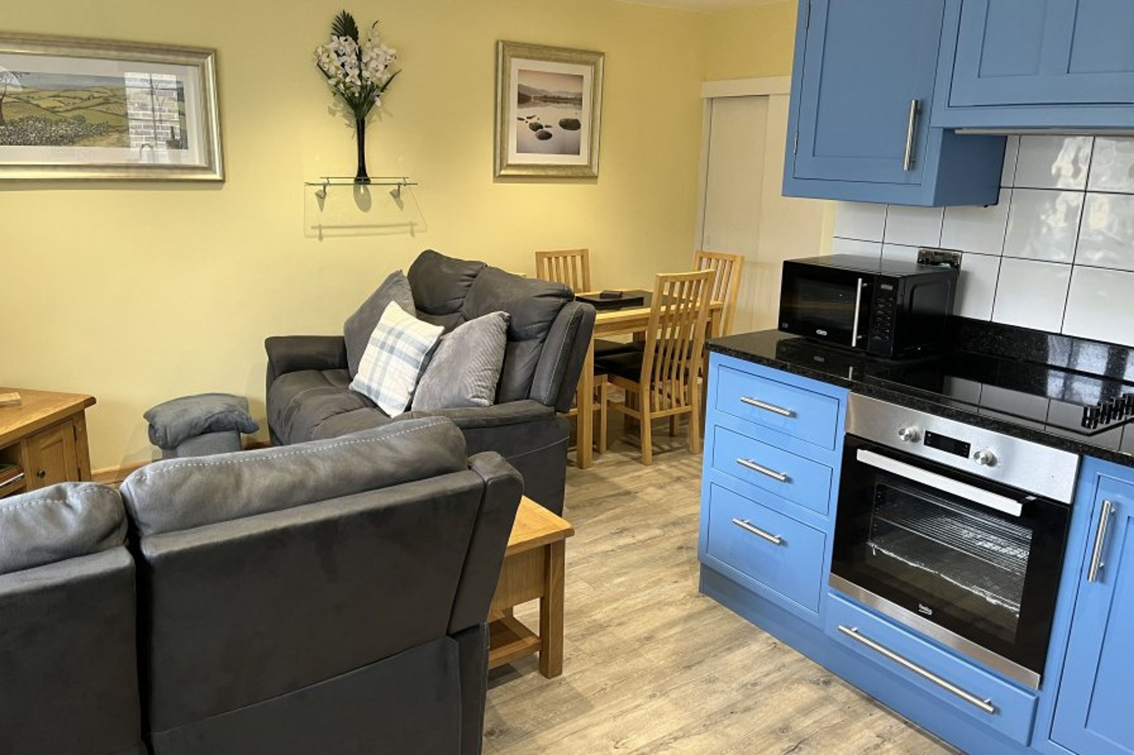Open plan kitchen/lounge/diner