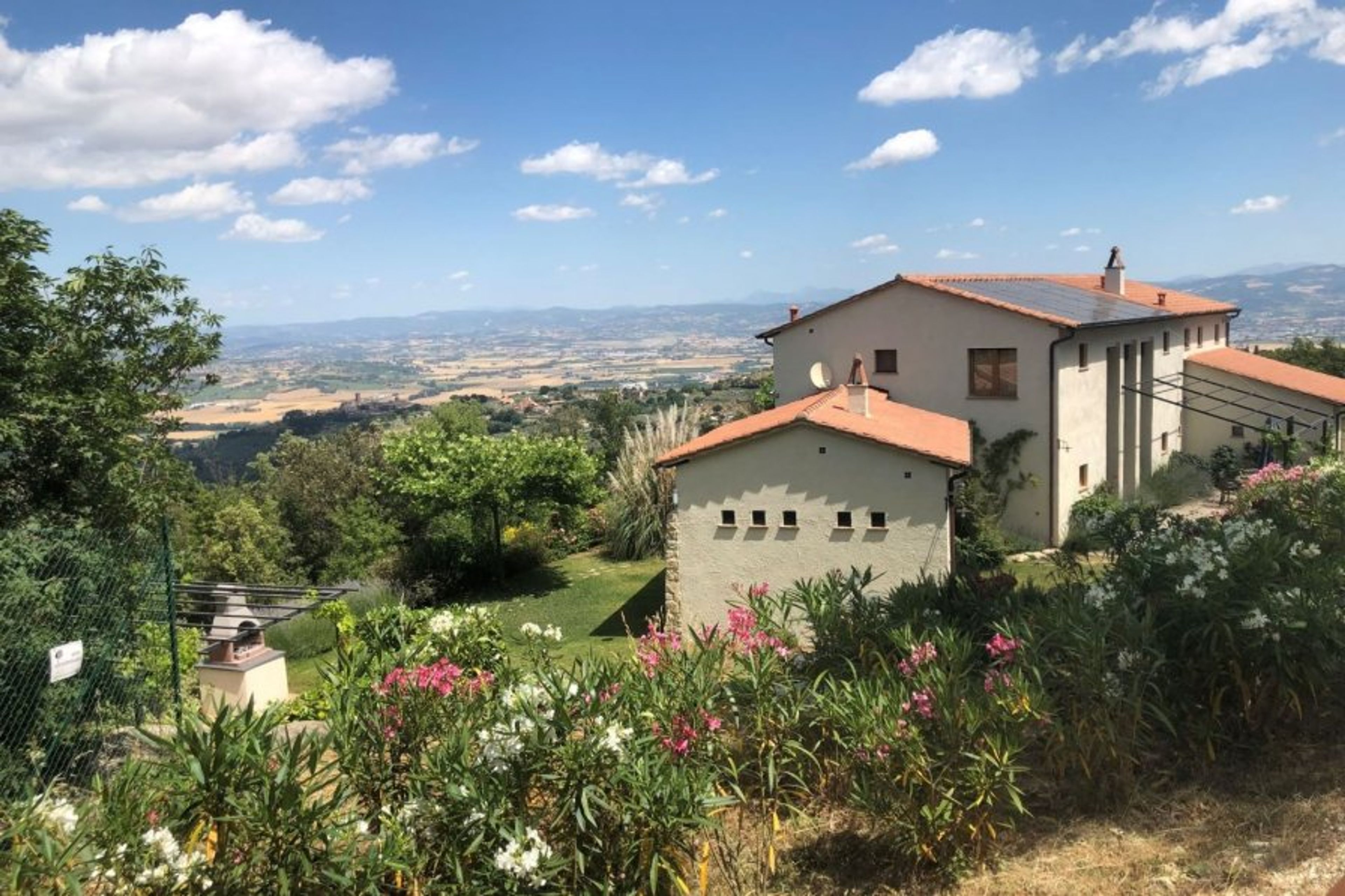 the villa with it's view on the Tiber Valley
