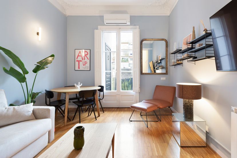 Apartment in La Nova Esquerra De L'Eixample, Spain