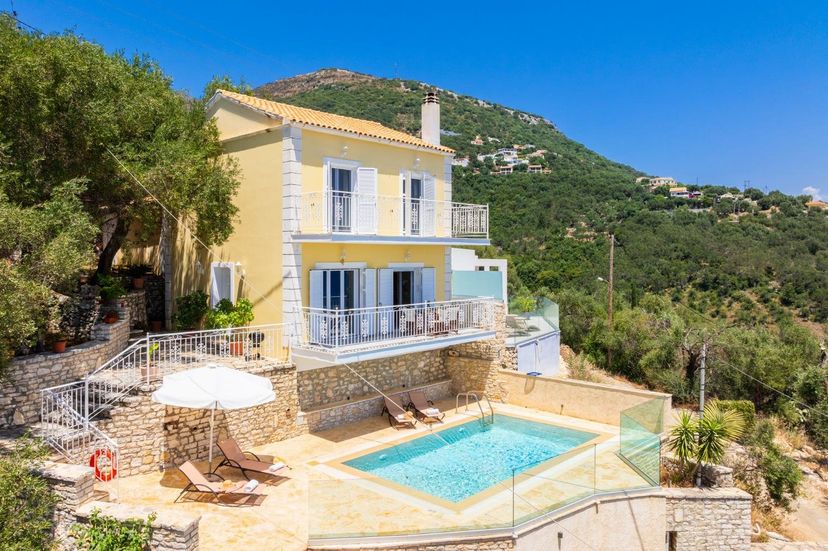 Villa in Nissaki, Corfu