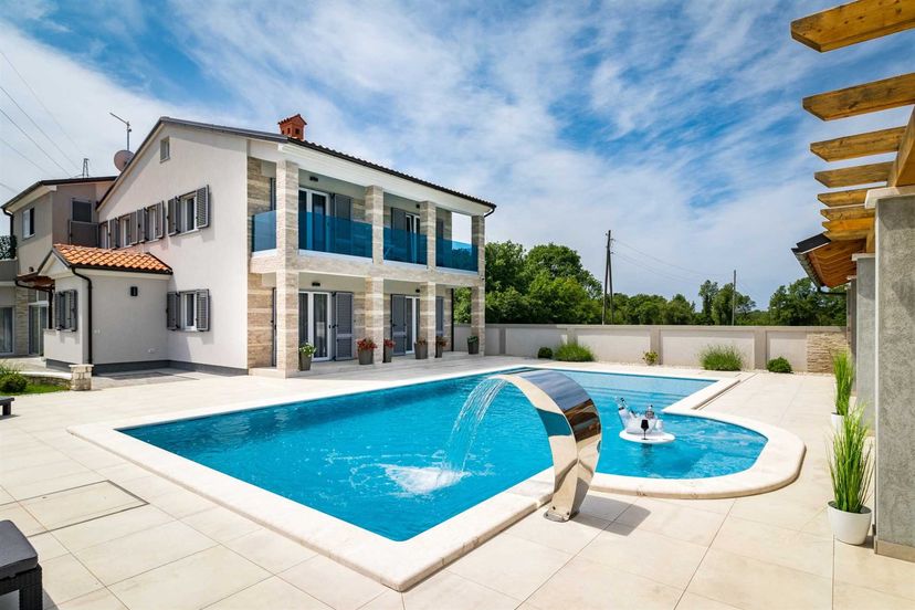 Villa in Pula, Croatia