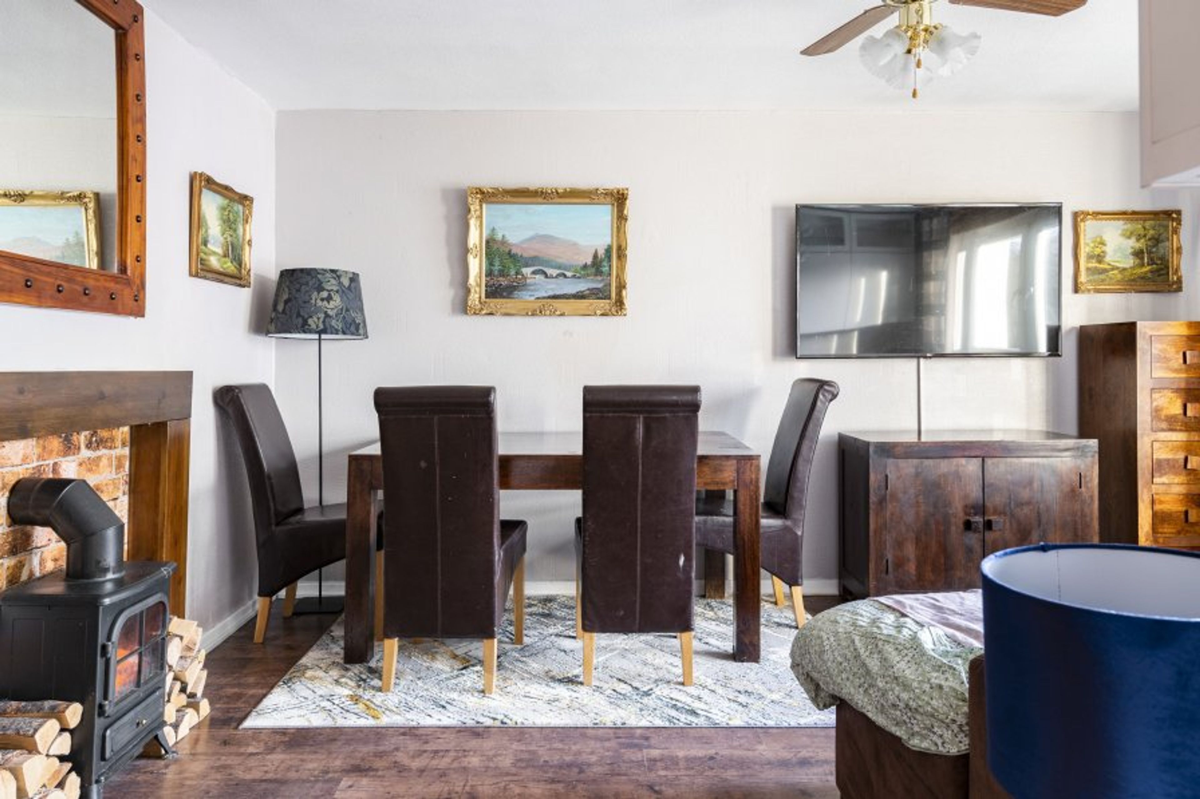 Lovely 1bedroom property with balcony in West end of Glasgow Glasgow