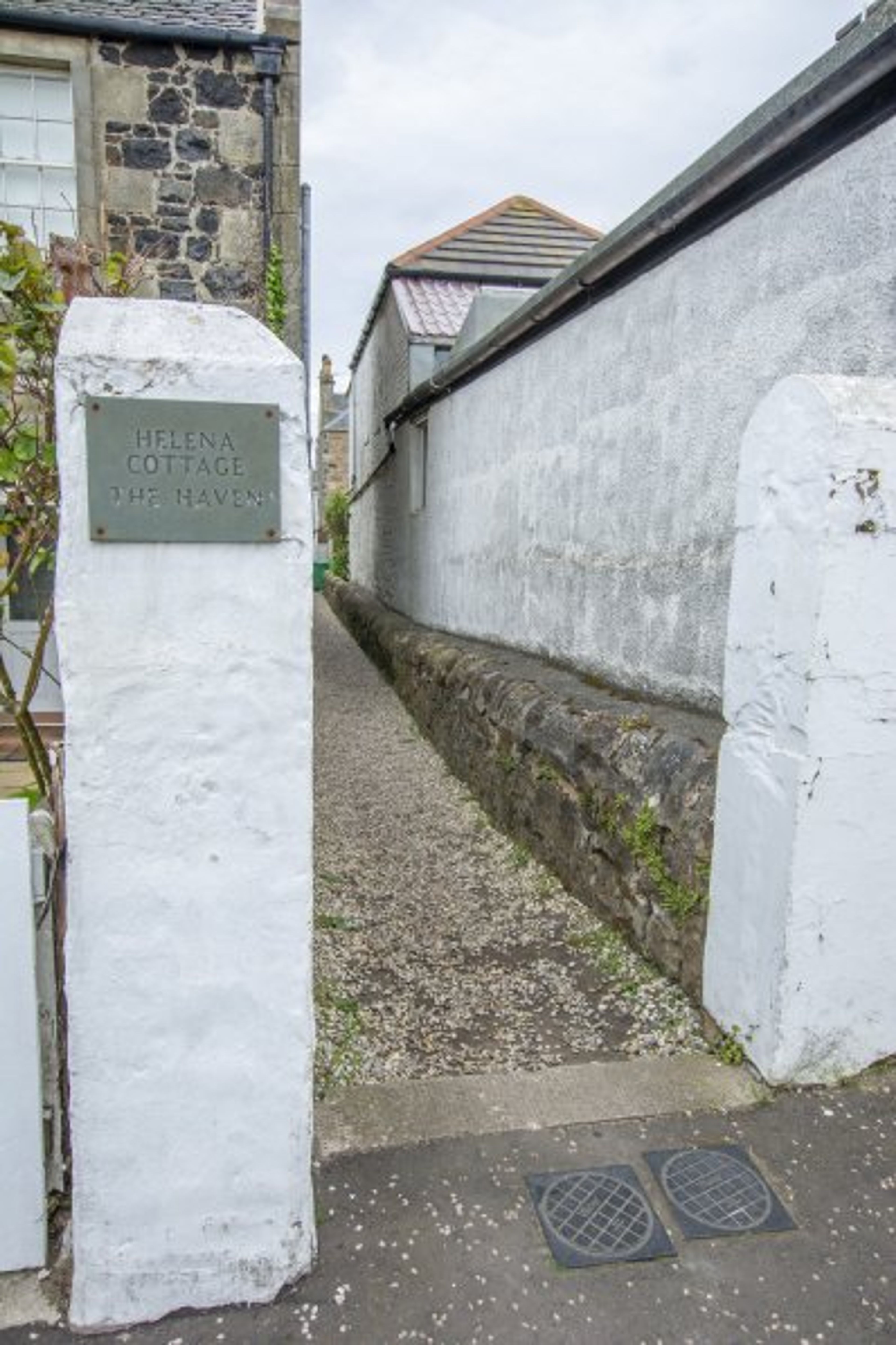Entrance path