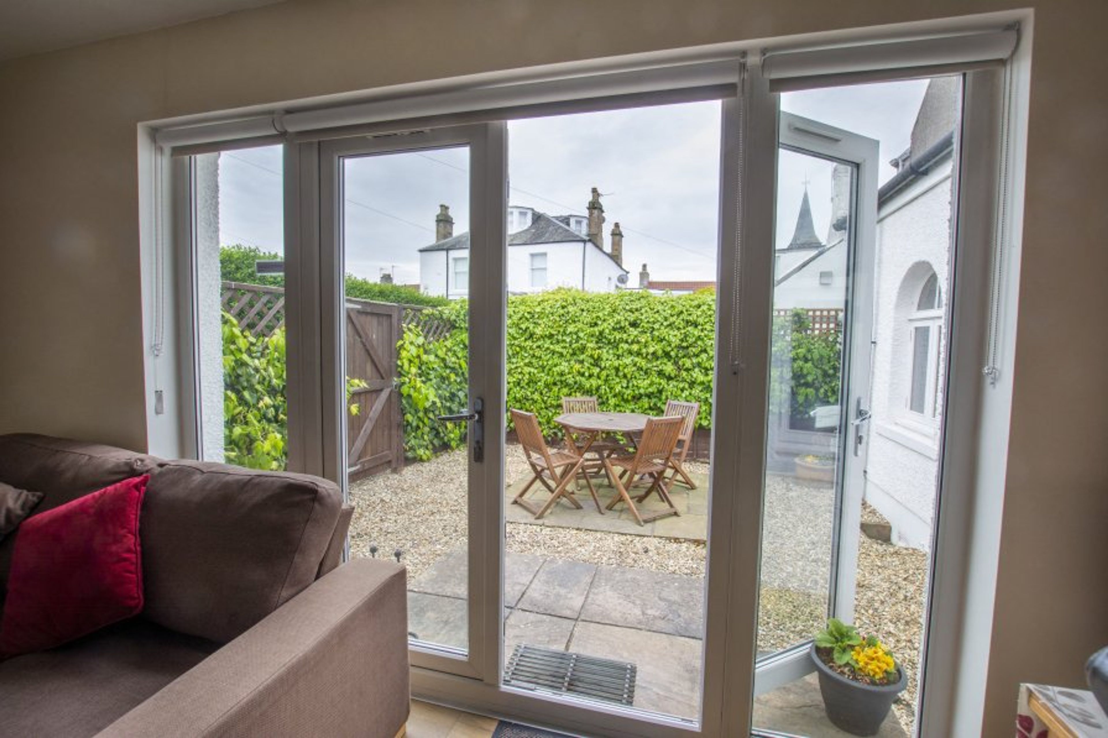 Patio to the suntrap!