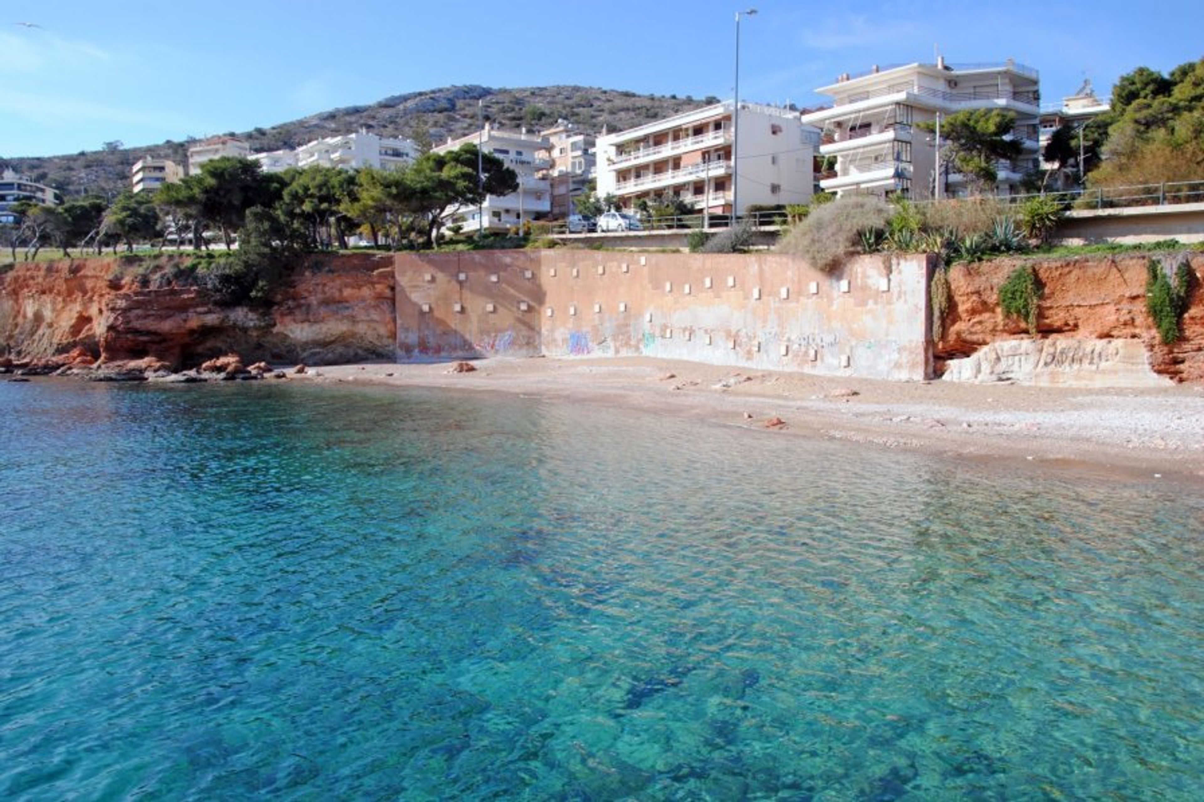 BEACH BY THE APARTMENT
