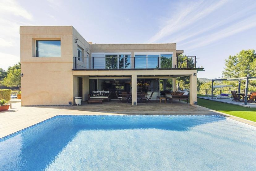 Villas in Villa Holidays from £116 Clickstay