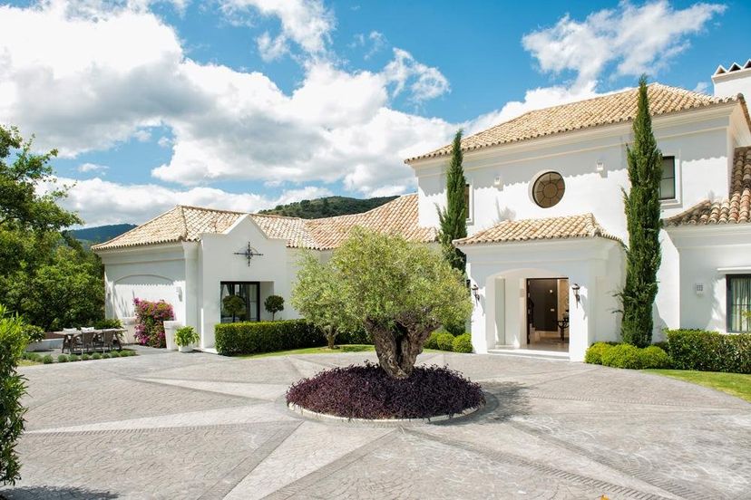Villa in Benahavís, Spain